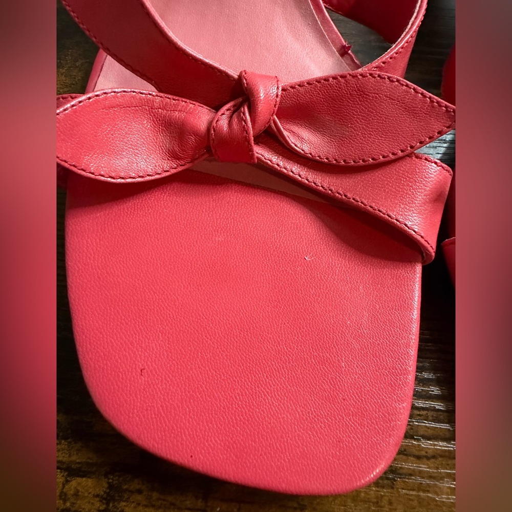 ***SOLD*** Pink Bow Sandals Size 10 - Picture 4 of 6